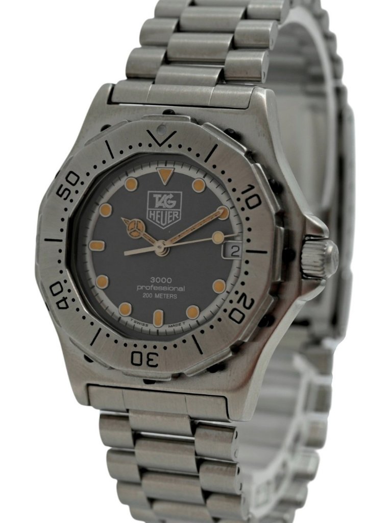 Tag Heuer 35mm Midsize Professional 3000 Series Swiss Quartz Watch Ref: 932.213! — image 6 of 8